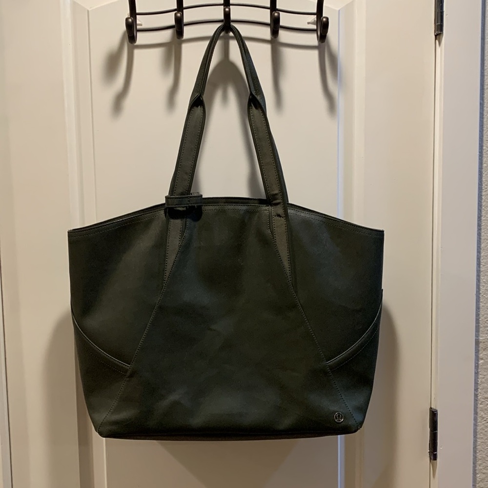 Lululemon All day Tote in dark olive
